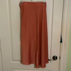 Peachy midi skirt.